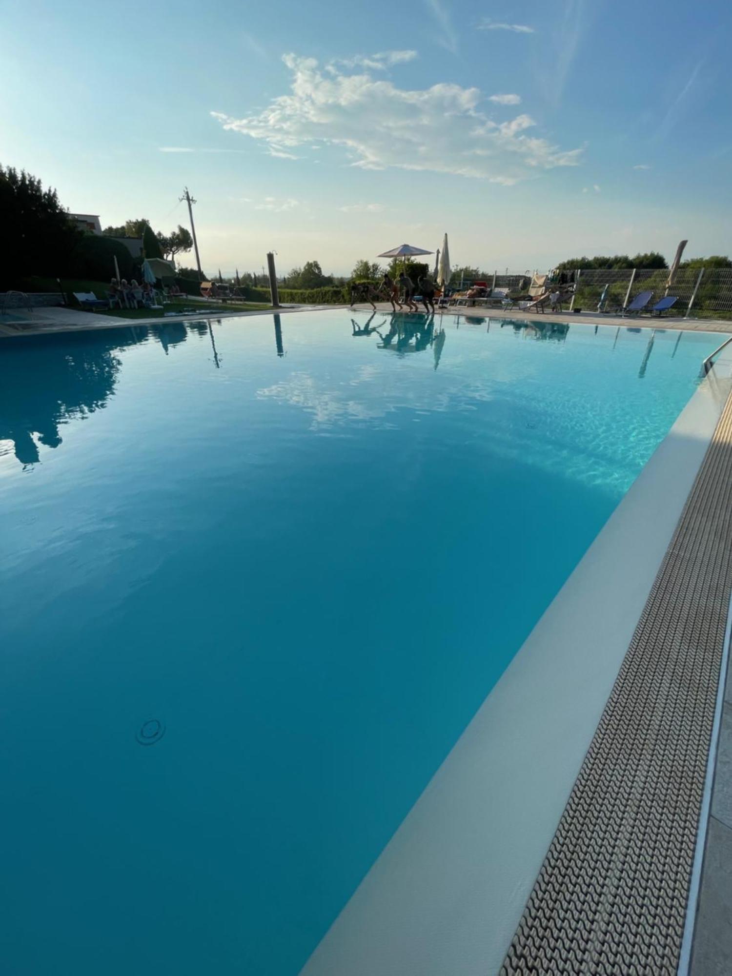 Villaggio Boschetti 10A Peschiera del Garda Ngoại thất bức ảnh